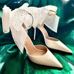 Steve Madden Timeless Ivory Satin with Bow Heels